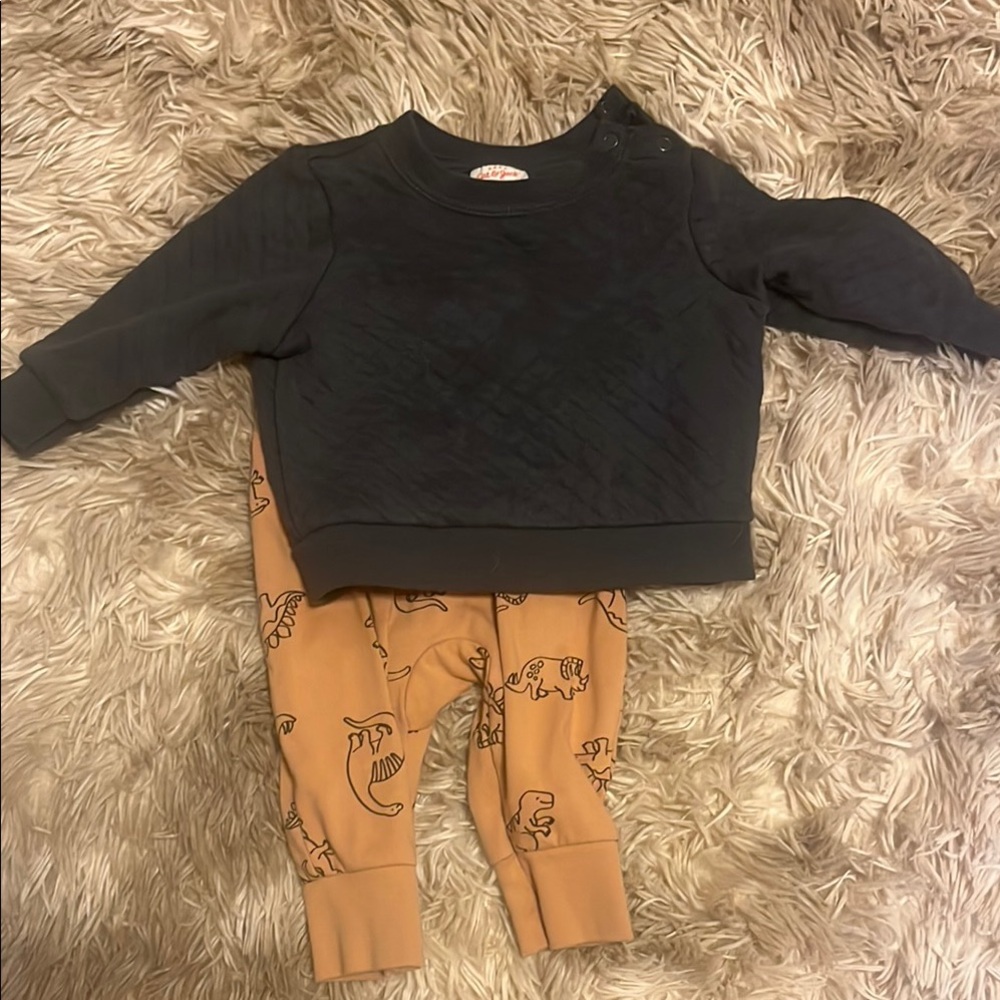 Cat & Jack Black and Tan Kids Matching Set